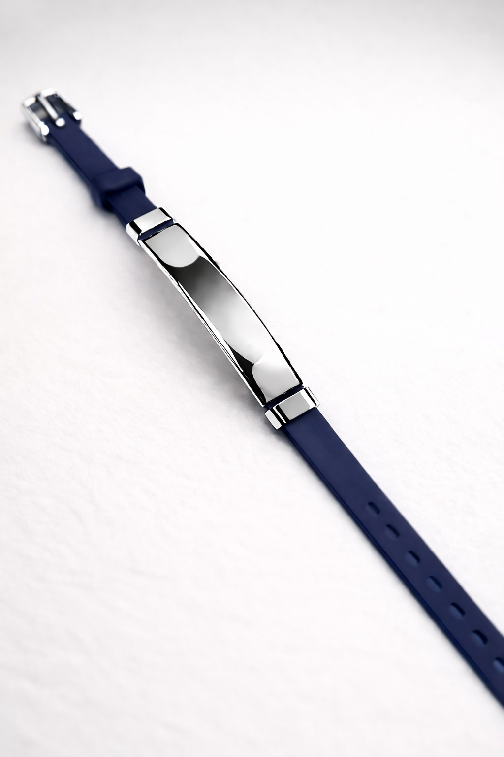 💎 Bracelet personnalisé L’Éclat – silicone & acier inoxydable