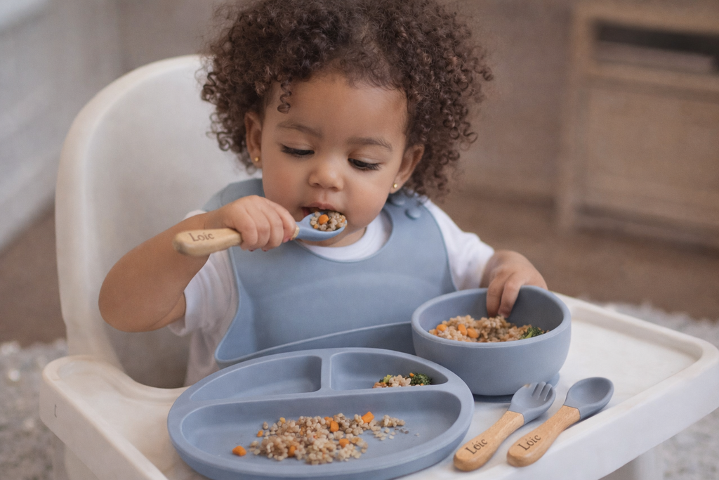 BabyMeal – Set repas bébé personnalisé (silicone & bois)